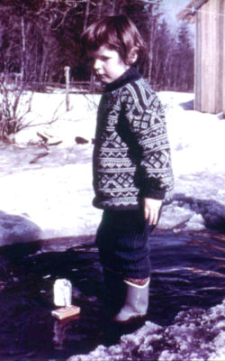 Liv 6 years old with Kon Tiki raft